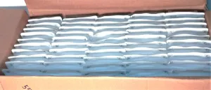Corning Costar 3524 Flat-Bottom 24-Well Cell Culture Microplate with Lid, 2 of 3