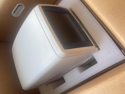 Tianlong Gentier 96R real-time qPCR thermocycler-cover