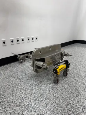 Millipore MPODPILOT Stainless Steel High-Pressure Filter Cassette Holder with Enerpac Hydraulic Pump