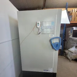 Thermo Scientific 600V TSX Series Ultra Low Temperature Freezer for Laboratory Biostorage, 2 of 12