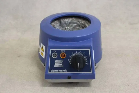 EM250 Heating Mantle by Electrothermal