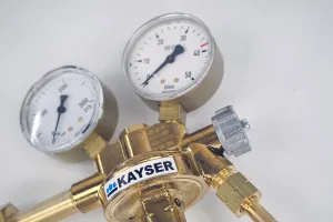 Kayser K10 GCE 02.17 Test Gas Pressure Regulator, 0–200 bar, 2 of 5