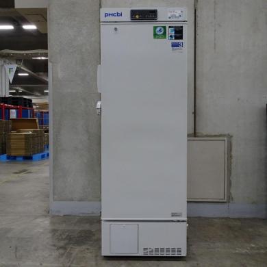 PHCbi MDF-MU339H-PJ Biomedical Ultra-Low Temperature Freezer -30°C to -20°C-cover