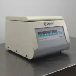 Heraeus Biofuge Primo Centrifuge, 9 of 10