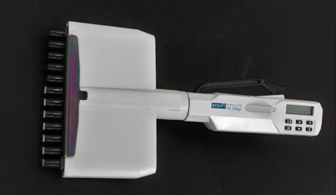 Biohit Proline Electronic 12-Channel Pipette 50-1200 µL (Non-Functional)