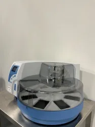 Thermo Scientific KingFisher Flex Automated Magnetic Particle Processor for Nucleic Acid Purification, 2 of 4