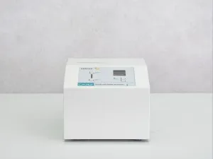 Varian Cary 50 UV-Vis Spectrophotometer for Absorption and Concentration Analysis, 4 of 8