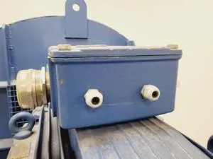 Centrifugal Fume Extraction Fan for Labs, 6 of 26