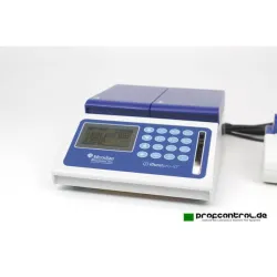 Meridian Bioscience illumipro-10 Incubator Reader and Amplifier, 2 of 9