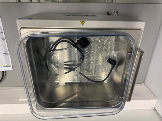 VWR 462-0557 12L Digital Laboratory Water Bath with Transparent Lid-cover