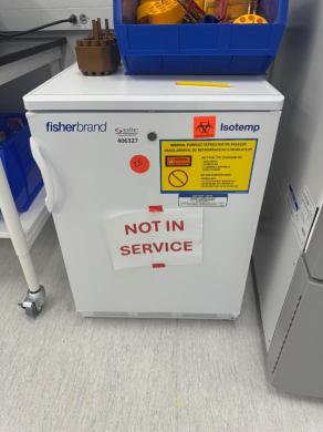 Fisherbrand Isotemp Undercounter Refrigerator Model GTFBV05RPSA for Laboratory Sample Storage-cover