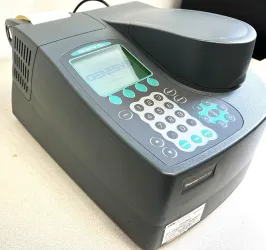 Thermo Fisher Genesys 10UV Scanning UV-Visible Spectrophotometer (190–1100 nm), 10 of 14