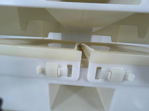 Pall Corporation LGRPTTE500L Allegro Single-Use System Stackable Plastic Totes on Wheeled Cart-cover