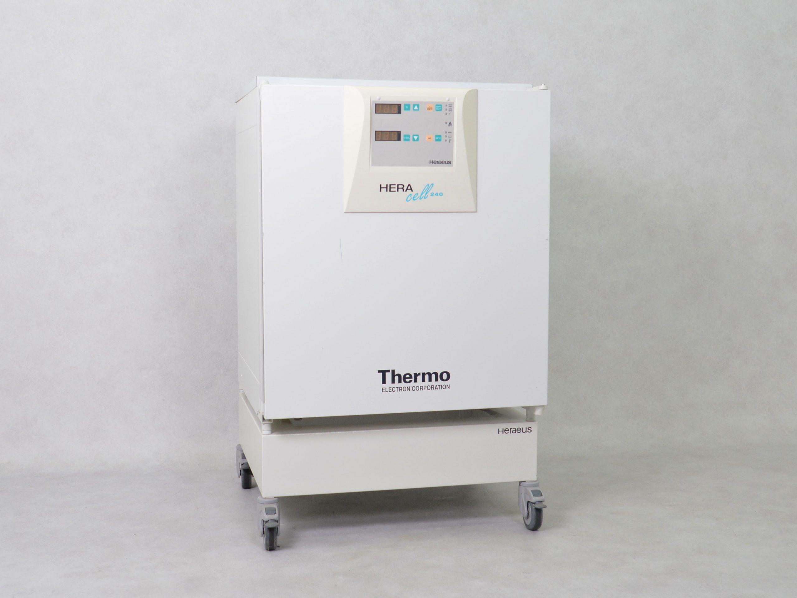 Heraeus HeraCell 240 Forced Convection CO2 Cell Culture Incubator