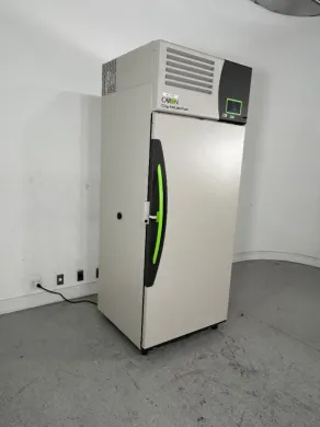 Caron Model 7401-33-2 CO2 Incubator for Cell Culture with Precise CO2 and Temperature Control