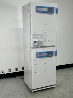 Thermo Scientific Forma Series 3 Model 4110 Water Jacketed Doublestack CO2 Incubator with Dual Independent Chambers-cover