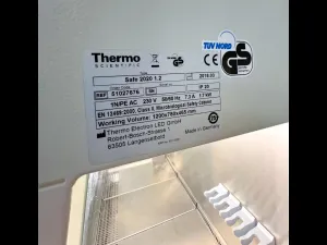Thermo Scientific Safe 2020 1.2 Microbiological Safety Cabinet with Smart Flow Technology, 8 of 8