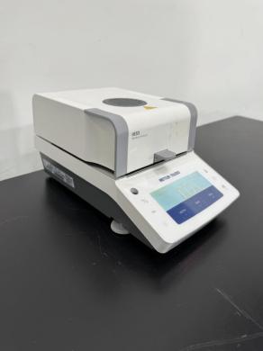Mettler Toledo HE53 Moisture Analyzer with Integrated Heating and Weighing Module-cover