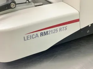 Leica RM2125 RTS Manual Rotary Microtome for Precision Tissue Sectioning, 9 of 10
