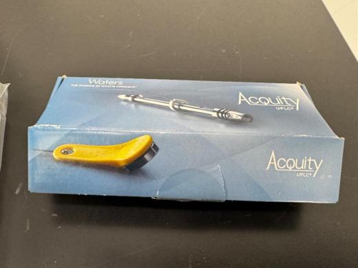 Thermo Scientific Vanquish Ultra-High Performance Liquid Chromatography (UHPLC) System-cover