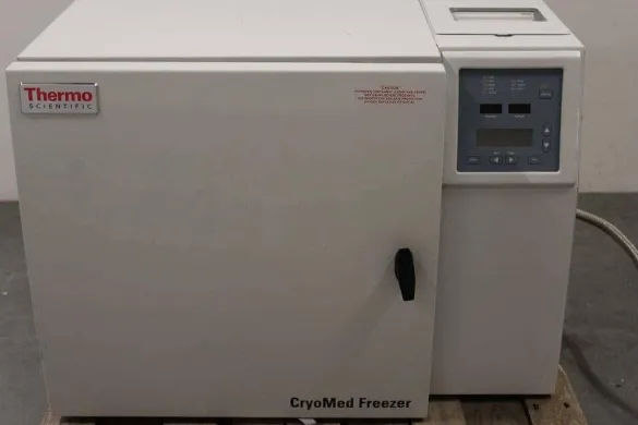 Thermo Fisher CryoMed 7451 Controlled-Rate Freezer