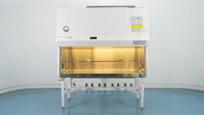 Baker SterilGARD II Advance 6' Class II Biosafety Cabinet for Sterile Containment-cover