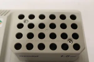 Eppendorf ThermoStat plus Heating Block with Precise Temperature Control for 24x 1.5 ml Tubes, 2 of 3