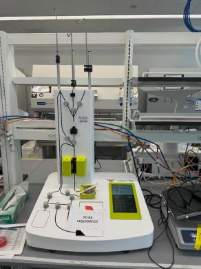 Miltenyi CliniMACS Plus Automated Cell Separation System with Touchscreen Control-cover