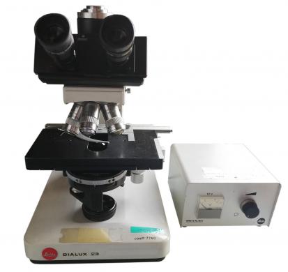 DIALUX 20 trinocular microscope-cover