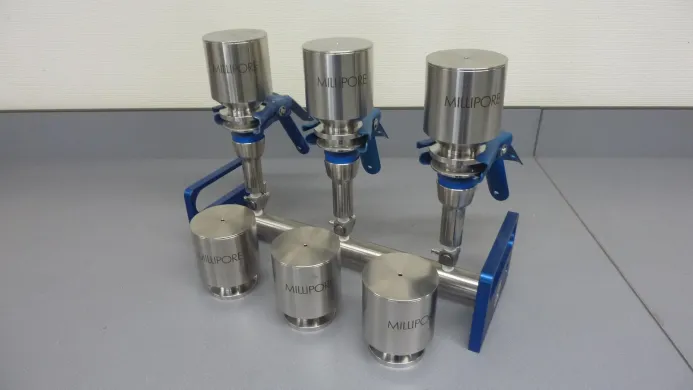Millipore Vacuum Filtration Manifold for Simultaneous Multi-Sample Processing
