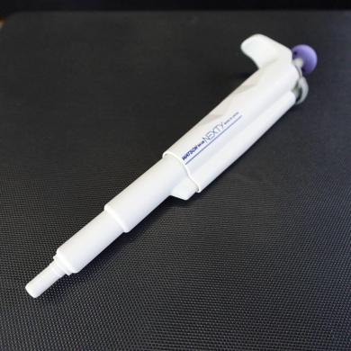 WATSON NT-F1000 / NEXTY-F1000 Fixed Volume Micropipette 1000µL-cover