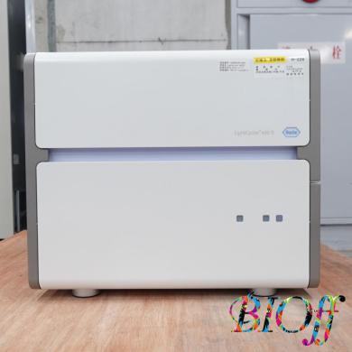 Roche Diagnostics LightCycler 480 II /96 96-Well Real-Time PCR System-cover