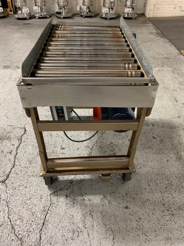 Matthews 20" X 36" Stainless Steel Roller Conveyor for Laboratory Material Handling