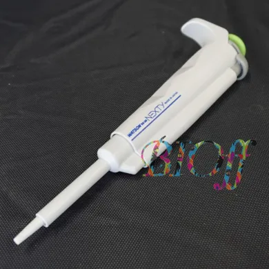 Watson NT-F100 NEXTY-F100 100 μL Adjustable Single-Channel Micropipette (Without Box)