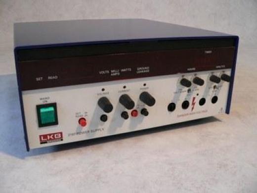 LKB 2197 DC Laboratory Power Supply-cover