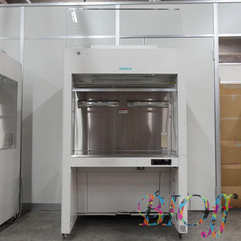 Nihon Airtech KBB-1104LS-B3PW Clean Bench 110 cm Width