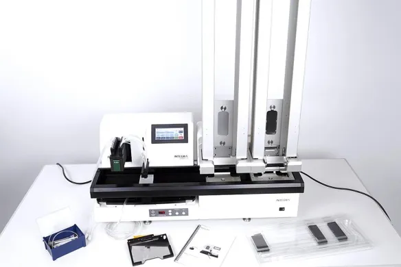 INTEGRA Viafill Automatic Microplate Dispenser with Stacker, 96/384-Well, 1–2000 µL