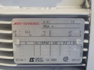Edwards E2M1.5 Rotary Vane Vacuum Pump for Laboratory Applications, 7 of 8
