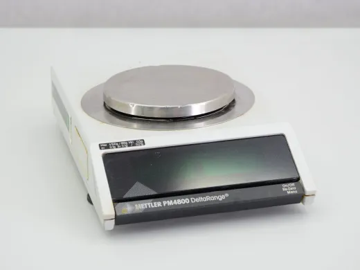 Mettler PM4800 Analytical Balance for Precision Sample Weighing