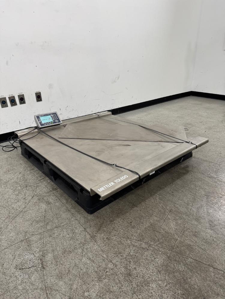 Mettler Toledo ICS685 Floor Scale with 48x48 inch Stainless Steel Platform and Digital Indicator
