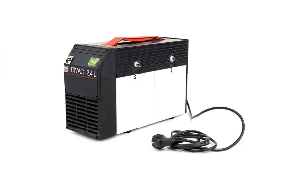Leybold DIVAC 2.4L Vacuum Pump