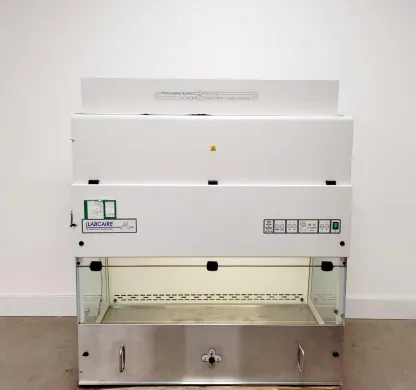 Labcaire SC12R Recirculating Class II Safety Cabinet