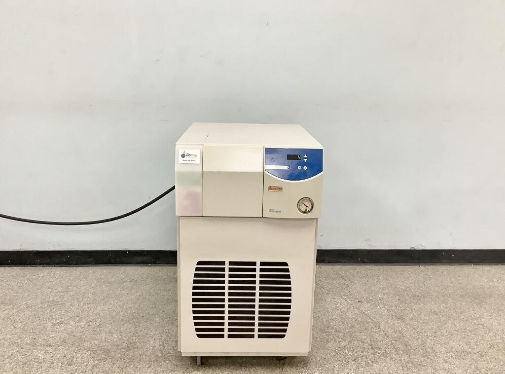 Thermo Neslab Merlin M150 Recirculating Chiller with 5045W Cooling Capacity