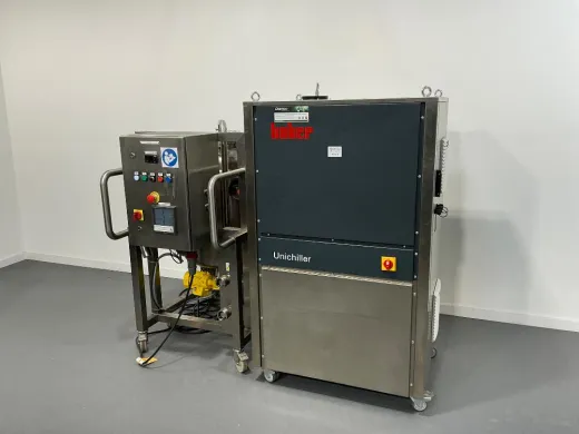 Huber Unichiller 060Tw-H12 spez Precision Recirculating Chiller with Integrated Control Panel