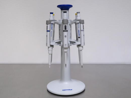 Eppendorf Research Plus Single-Channel Mechanical Pipette Set, 0.1 to 1000 µL-cover