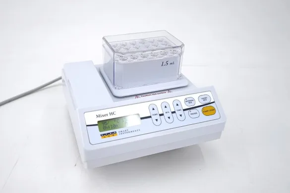 STARLAB Mixer HC Thermomixer with 1.5 mL Block, 24 Positions