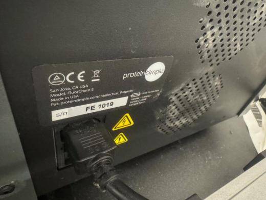 ProteinSimple FluorChem E High-Performance Fluorescence and Chemiluminescence Imaging System-cover