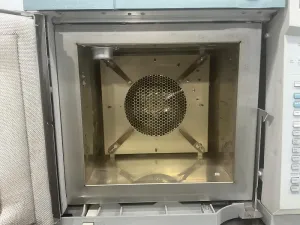 Agilent Technologies 5973N Mass Selective Detector with 6890N Gas Chromatograph GC/MS System, 4 of 4