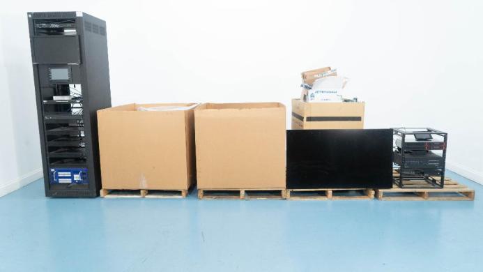 Vista Systems Spyder X20 Production System with 16-Piece Monitor Array and Mounts-cover