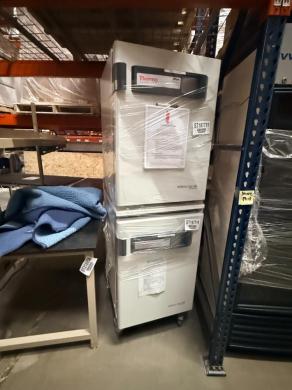 Thermo Fisher Scientific HERAcell vios 160i Double Stack CO2 Incubator for Cell Culture-cover